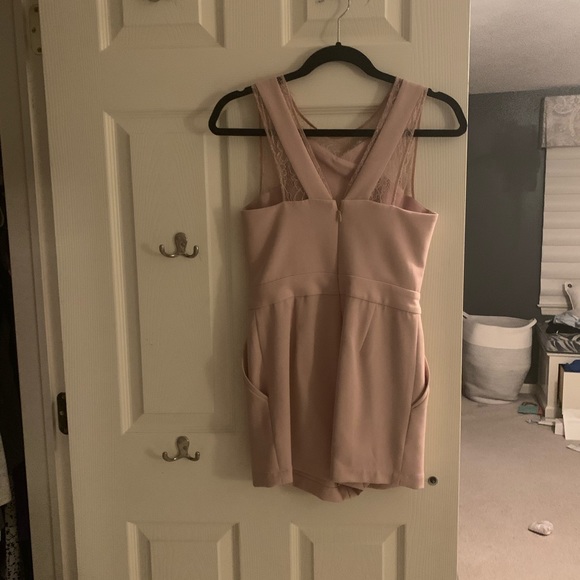 BCBG light pink romper - Picture 2 of 5
